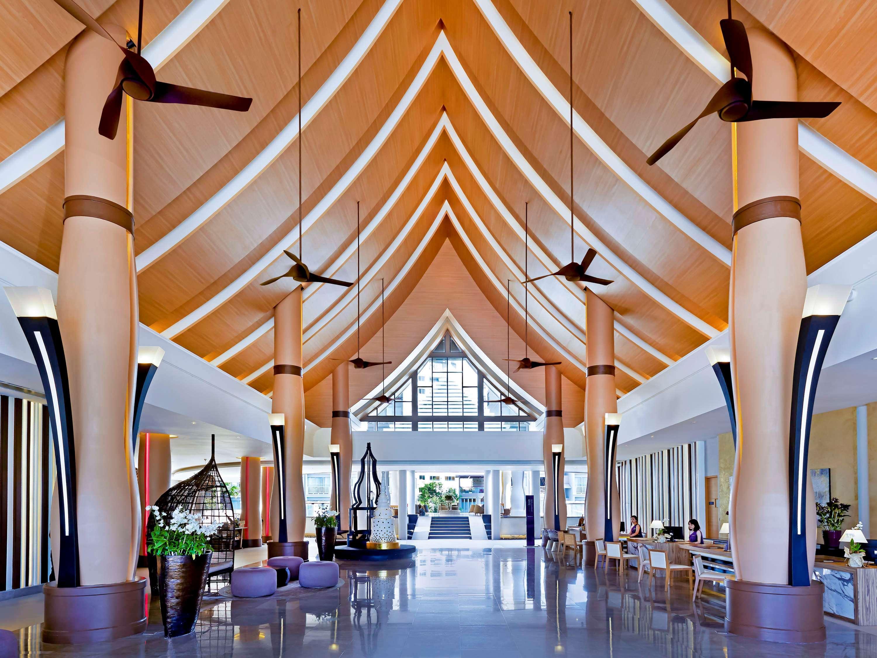 Grand Mercure Phuket Khách sạn