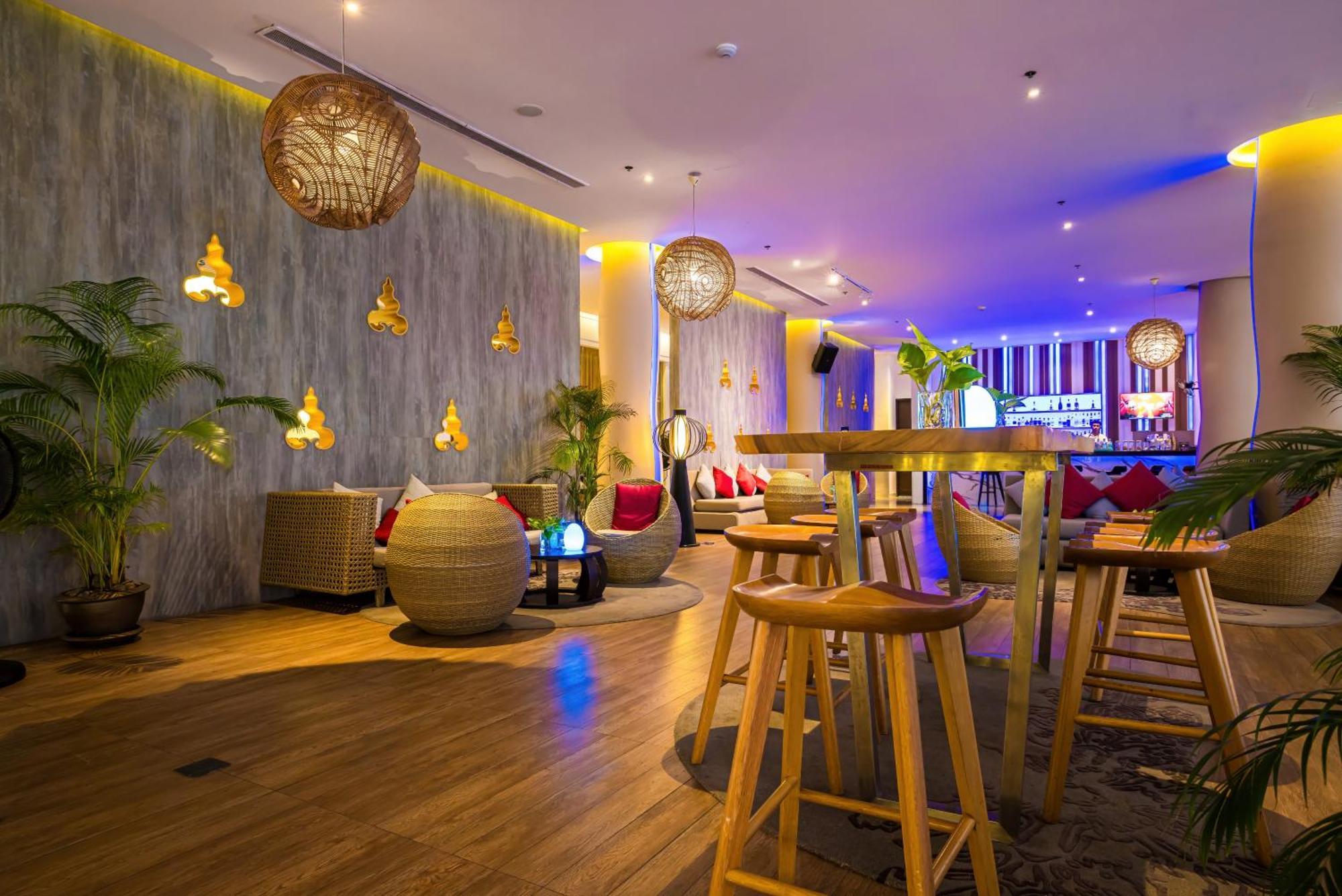 Grand Mercure Phuket Khách sạn